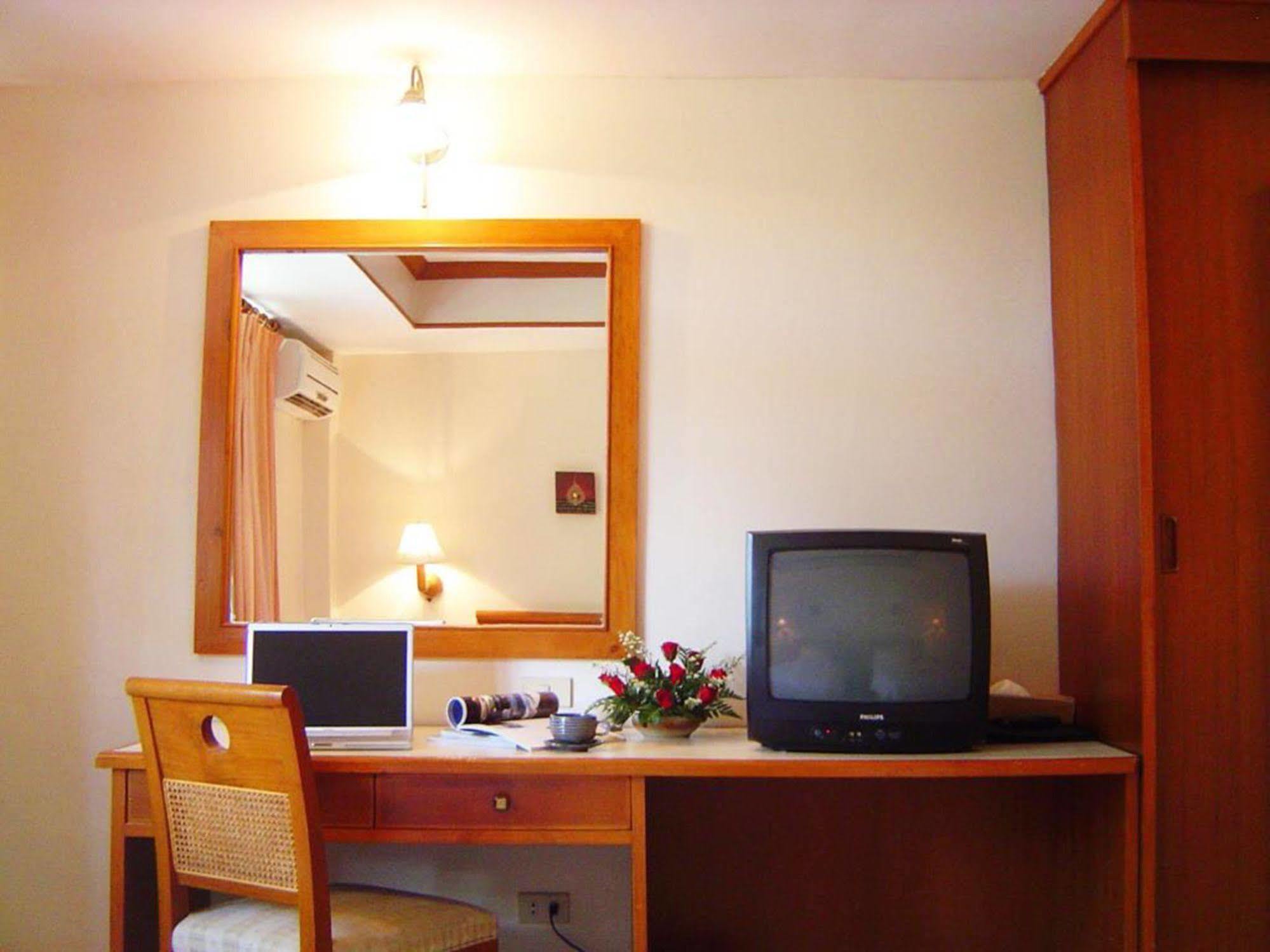 Sunset Mansion Apartman Patong Kültér fotó